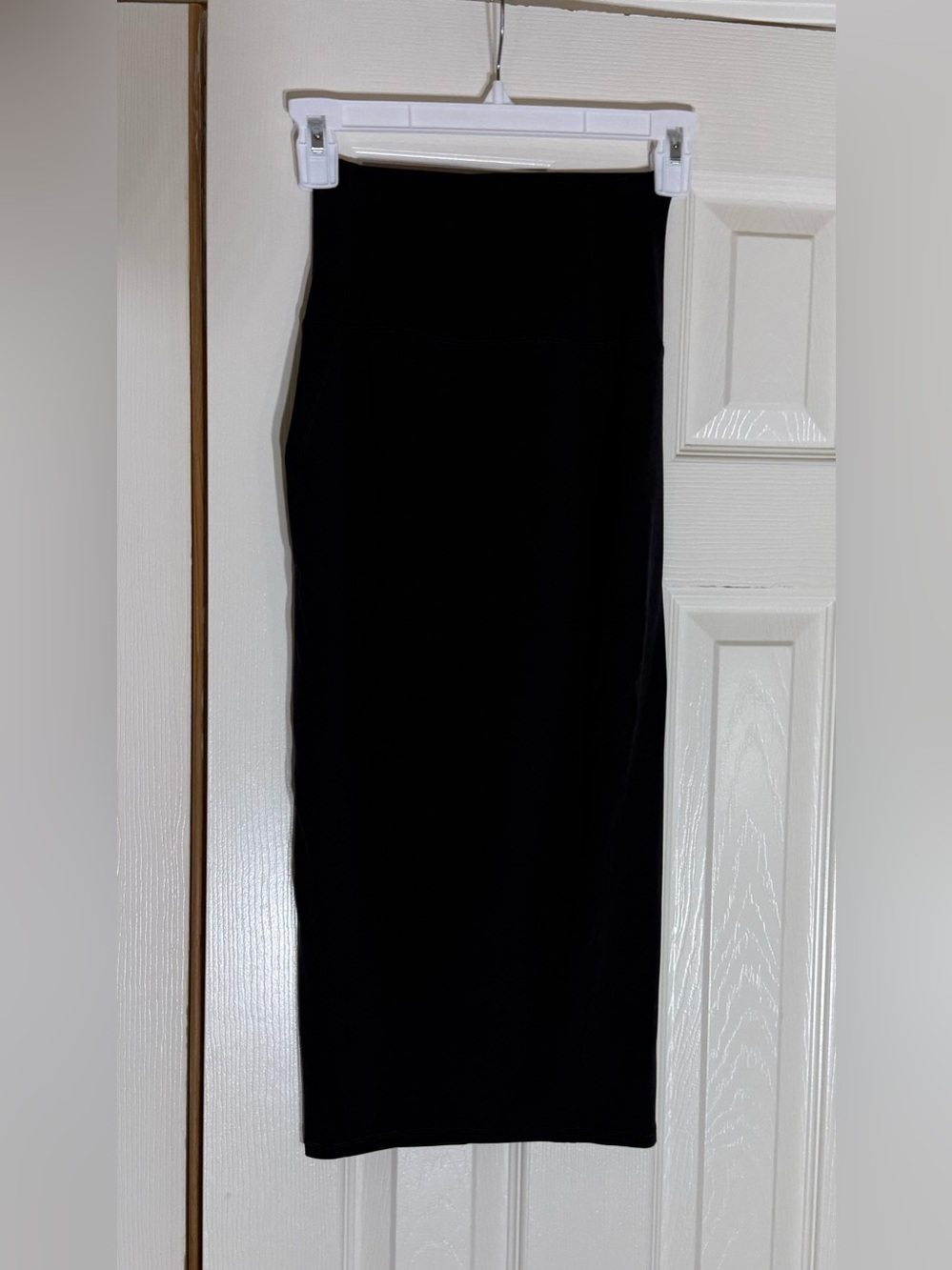 Lululemon Nulu Slim-Fit High-Rise Midi Skirt Black Size 2